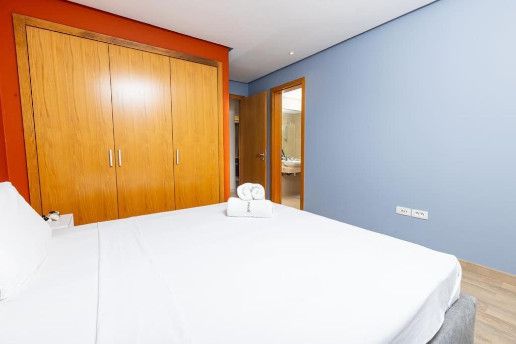 Modern 2Br Retreat In Marina Sale Luxury Living Apartment Hajja ภายนอก รูปภาพ